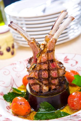 ����׳��